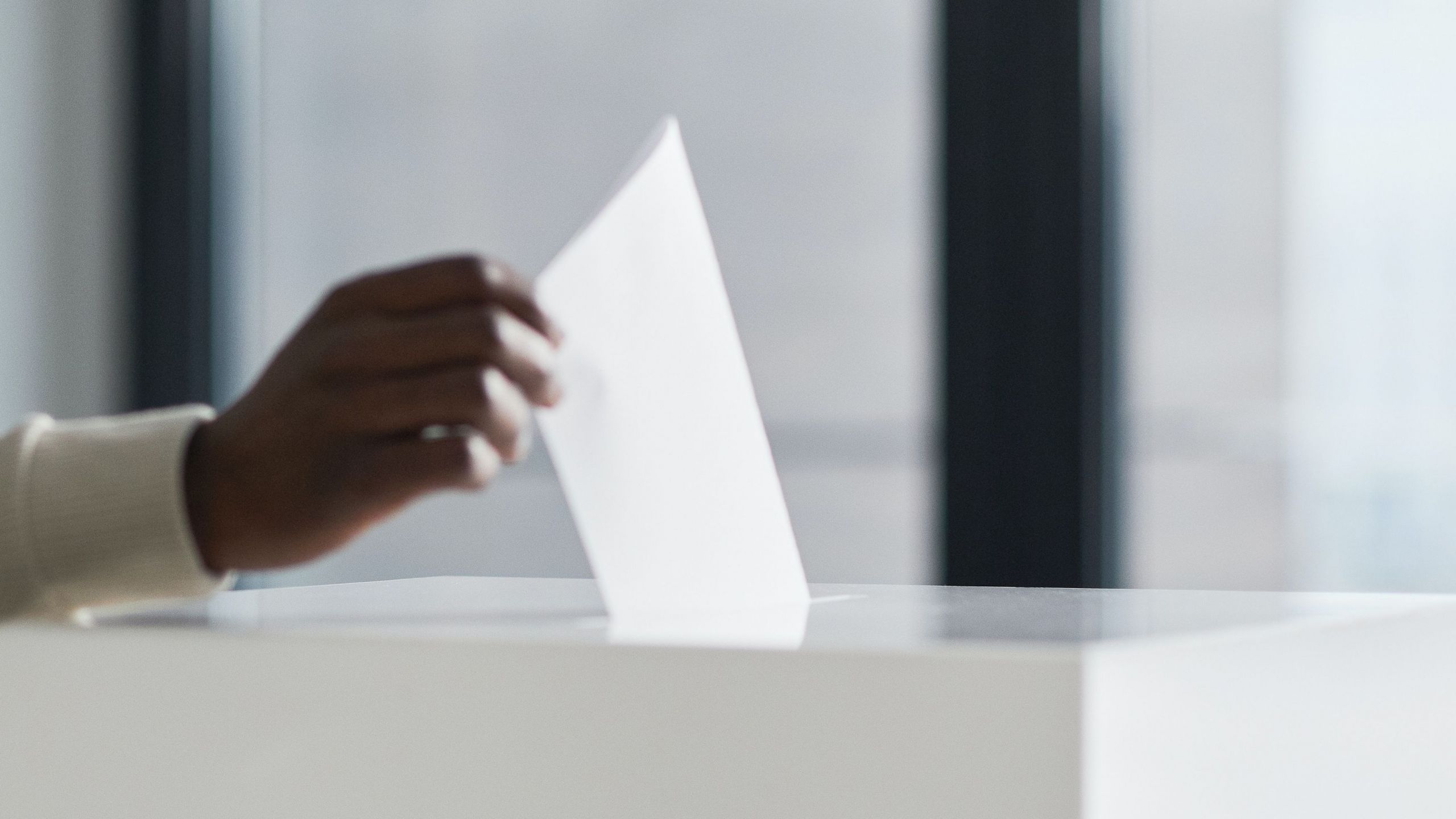 Enthaltung zählt wie eine NeinStimme Hugo Steiner